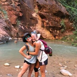 Meet your Posher, Annie